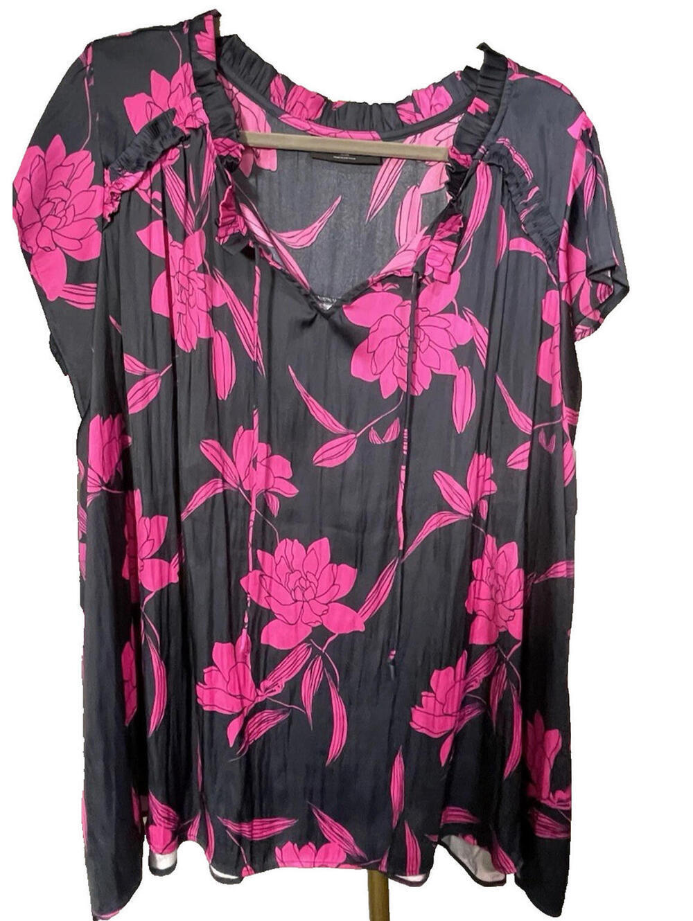 Lane Bryant Floral Blouse 26/28 4X Pink Black Flutter Sleeve Boho Peasant Top
